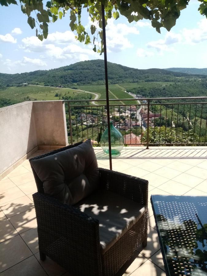 Studio Apartman Bel Vedere Motovun Exterior photo